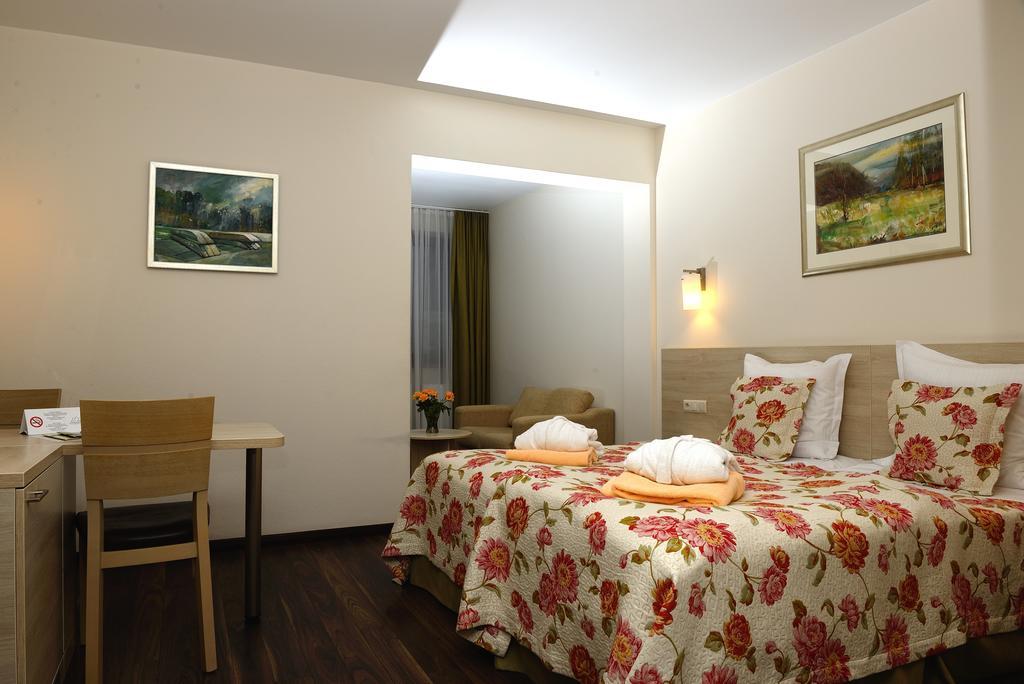 Hotel Nad Przelomem Sromowce Niżne 외부 사진