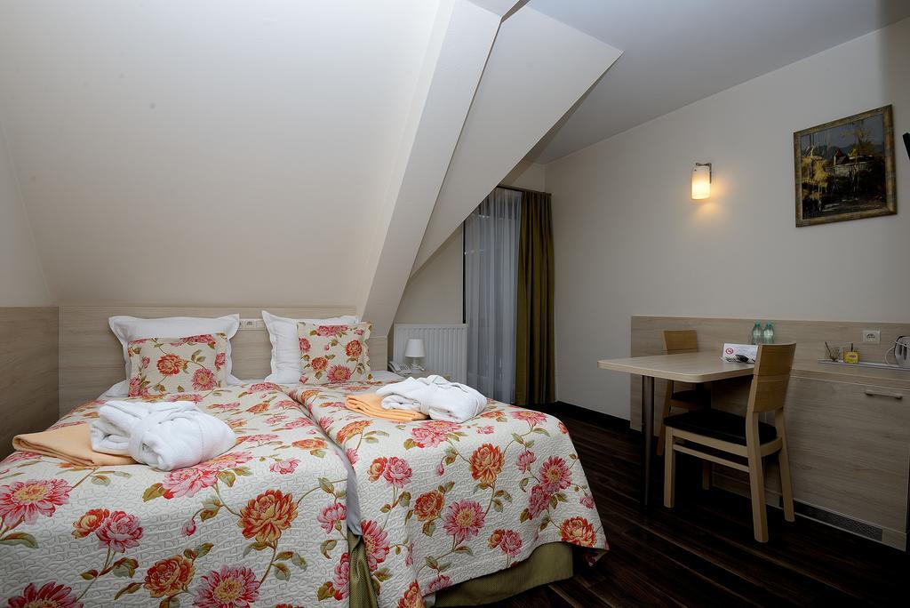Hotel Nad Przelomem Sromowce Niżne 외부 사진